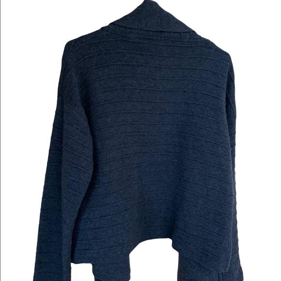 Royal Robbins gray cable knit silk/wool/alpaca blend high/low cardigan ladies XL - Picture 9 of 12